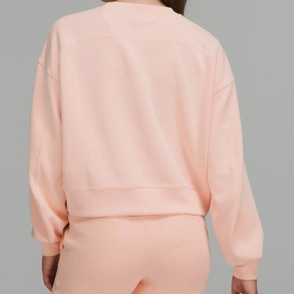 Lululemon Perfectly Oversized Cropped Crew Softstreme Peach Satin Size